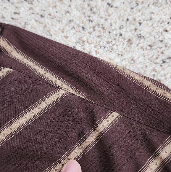 Cody James brown snap button down - Picture 5 of 6